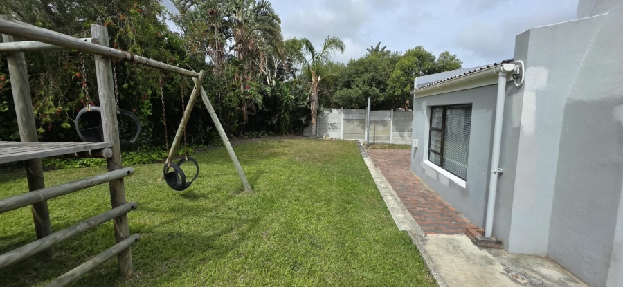 4 Bedroom Property for Sale in Onrus Western Cape